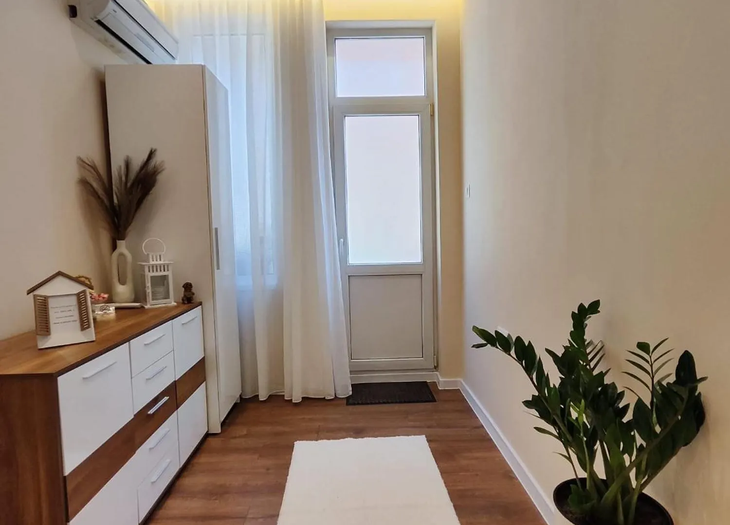 The Modern Suite Life With Terrace Sofia 0*,  Bulgaria