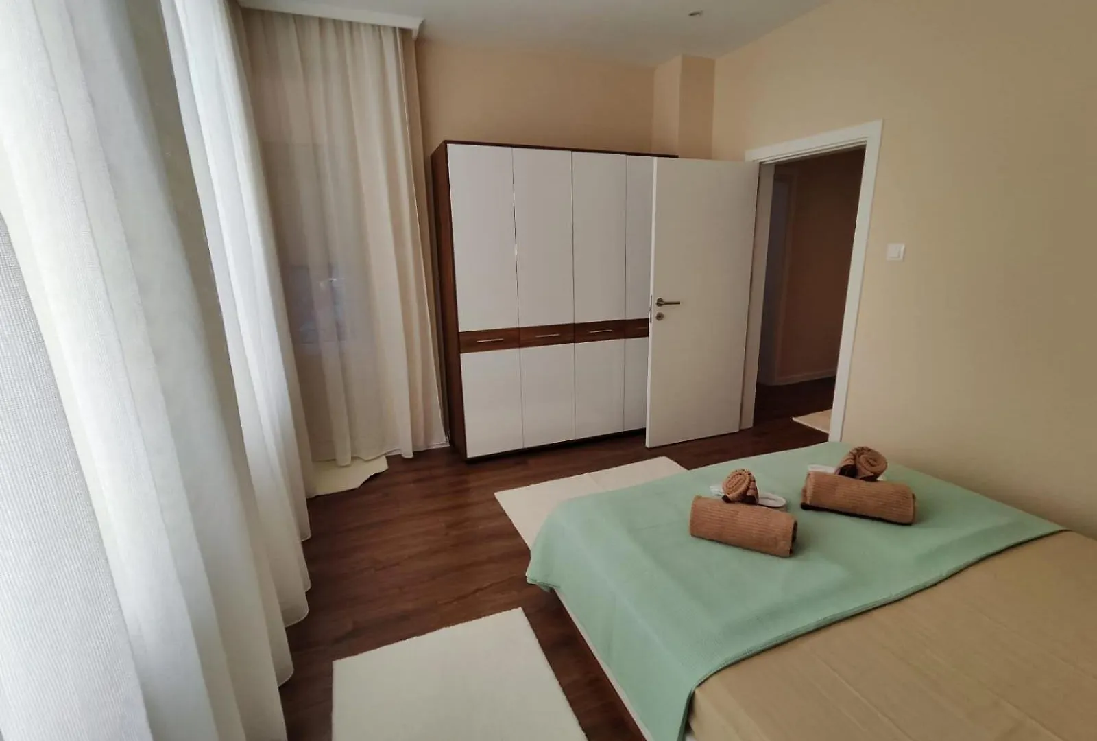 The Modern Suite Life With Terrace Sofia 0*,