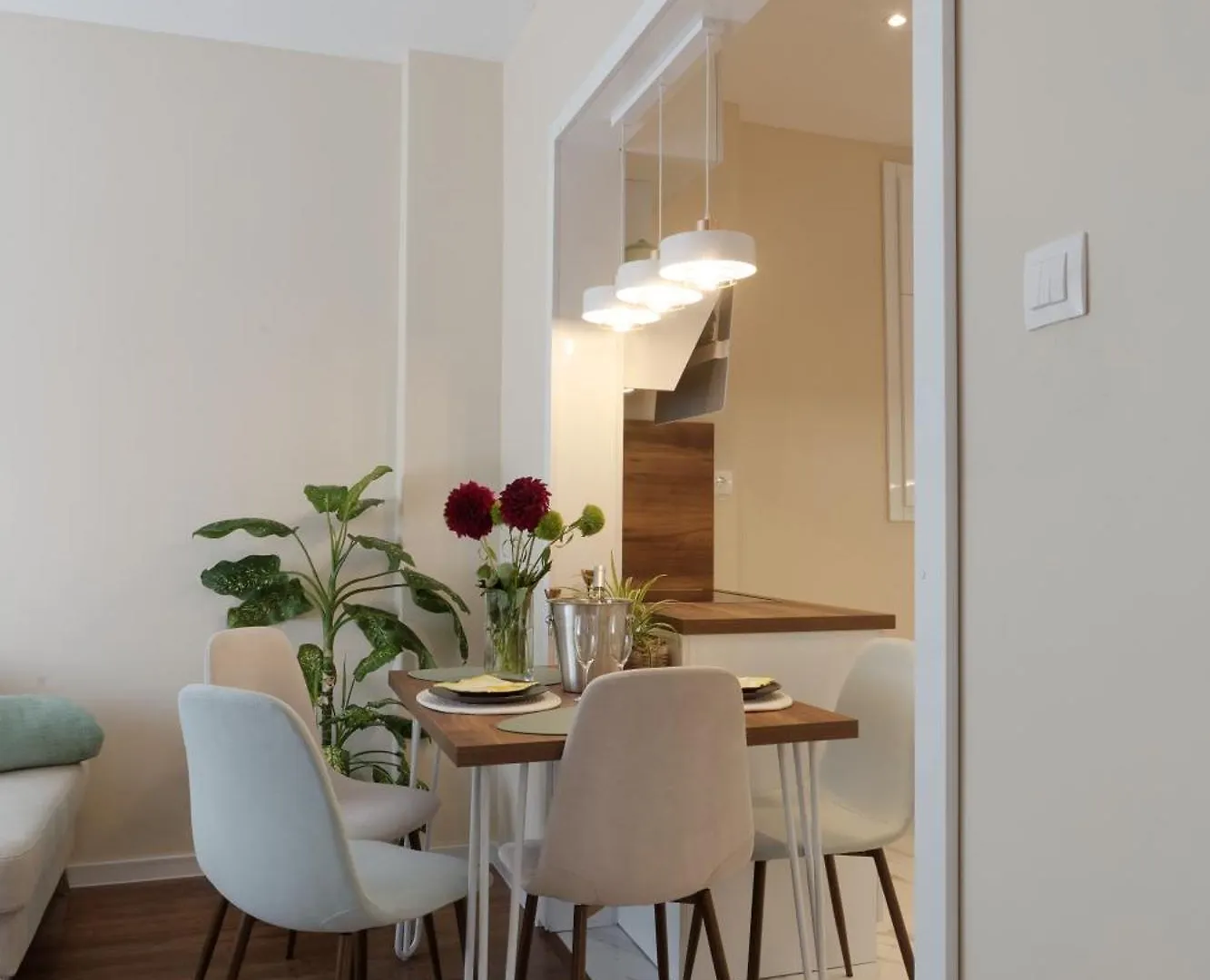 The Modern Suite Life With Terrace 소피아