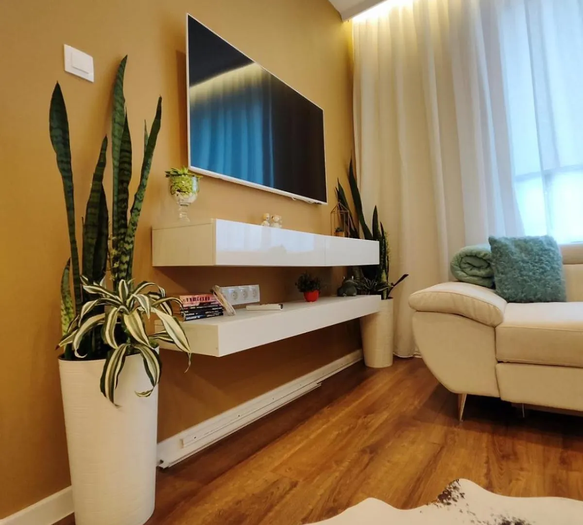 The Modern Suite Life With Terrace 소피아